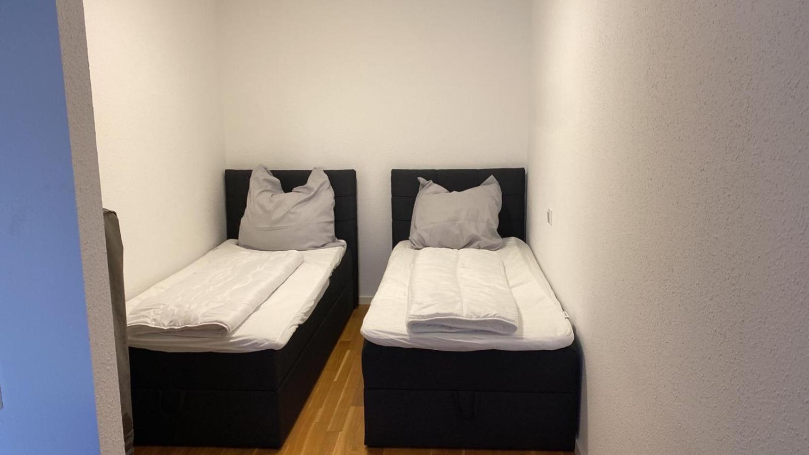 Barrierefreie Im Herzen Der Stadt Mit Parkplatz, Wifi Und Tv - Emma Apartment
