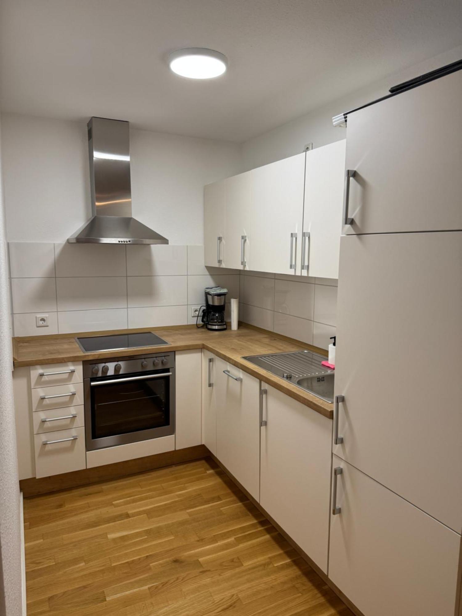 Apartment Barrierefreie Im Herzen Der Stadt Mit Parkplatz, Wifi Und Tv - Emma