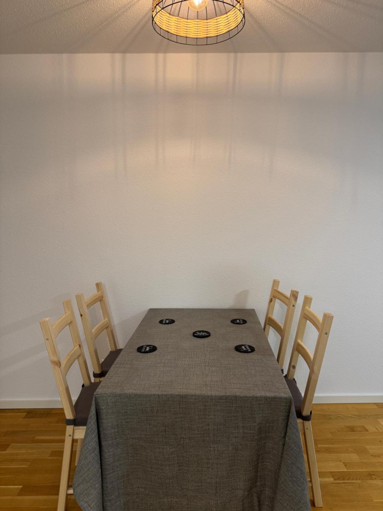 Barrierefreie Im Herzen Der Stadt Mit Parkplatz, Wifi Und Tv - Emma Apartment *